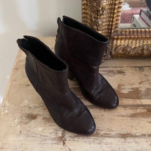 Rag & Bone Newberry Brown Leather Heeled Boots, Size 7 - Picture 3 of 6